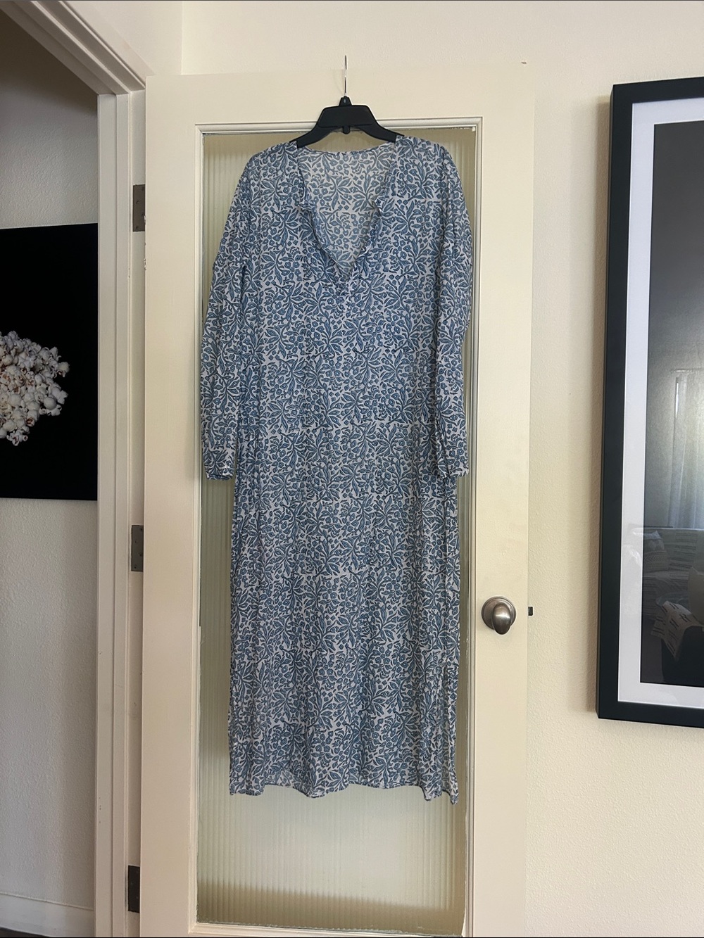 Blue Floral V-Neck Long Sleeve caftan